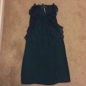 Forest green mini dress w/ ruffles. Size 4.